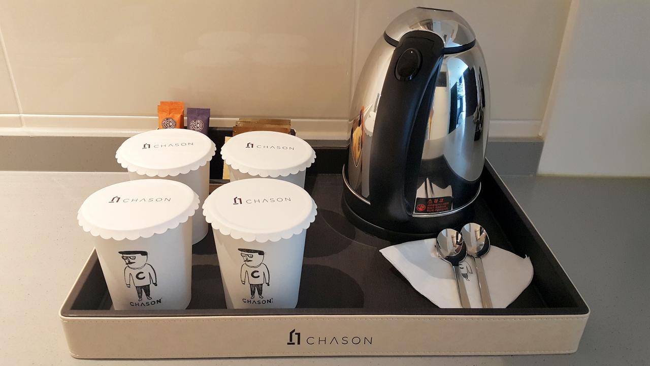 Chason Hotel The Smile ซอกวีโพ ภายนอก รูปภาพ