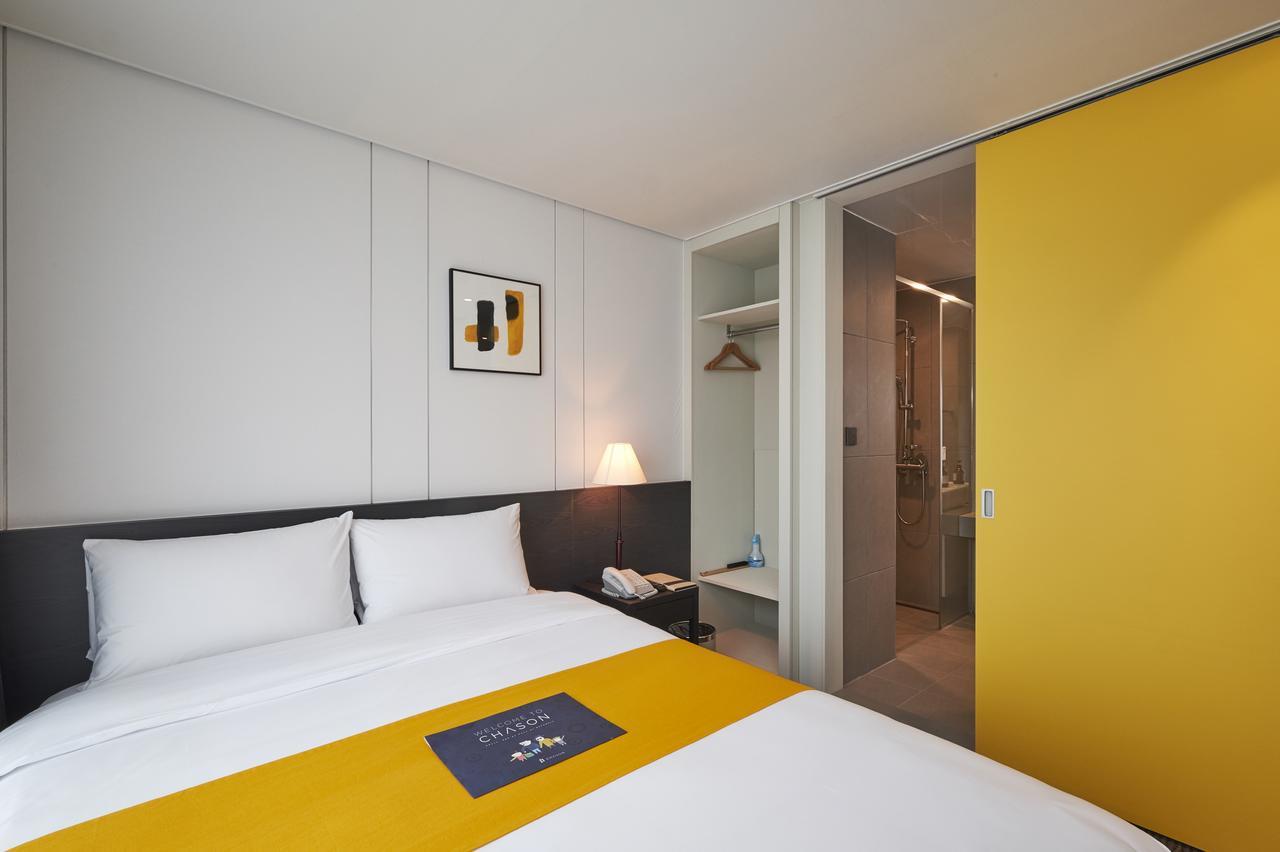 Chason Hotel The Smile ซอกวีโพ ภายนอก รูปภาพ