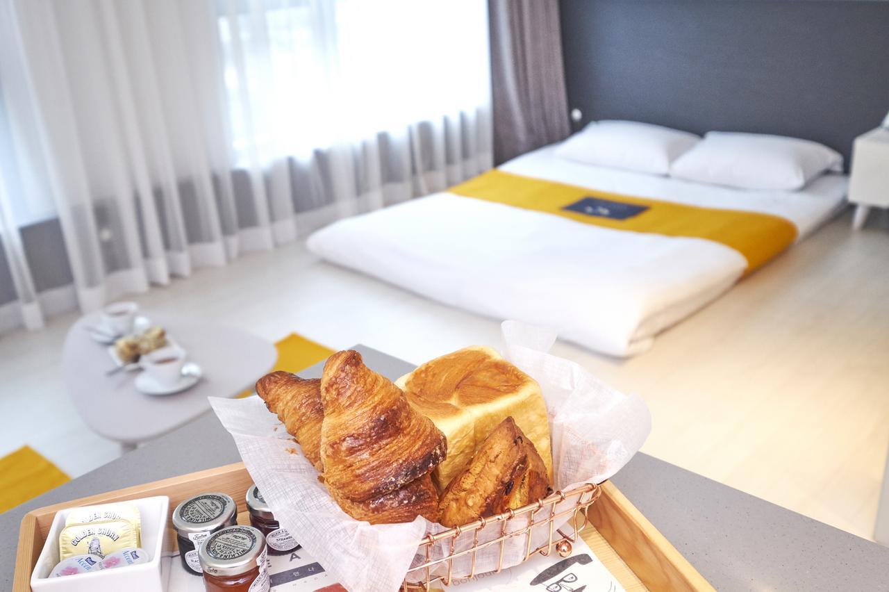 Chason Hotel The Smile ซอกวีโพ ภายนอก รูปภาพ